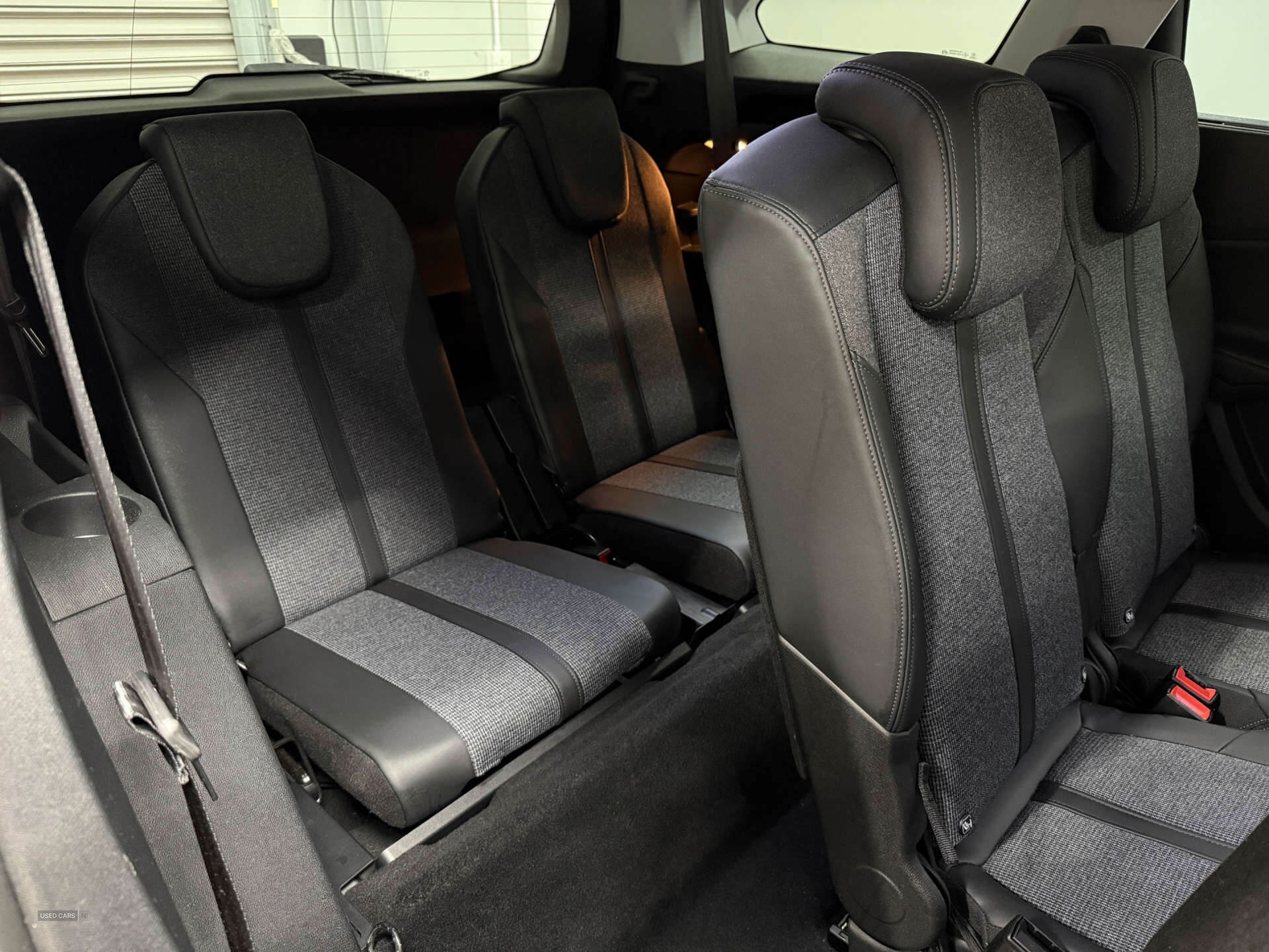 Apr 2019 Peugeot 5008 1.5 BlueHDi Allure 5dr