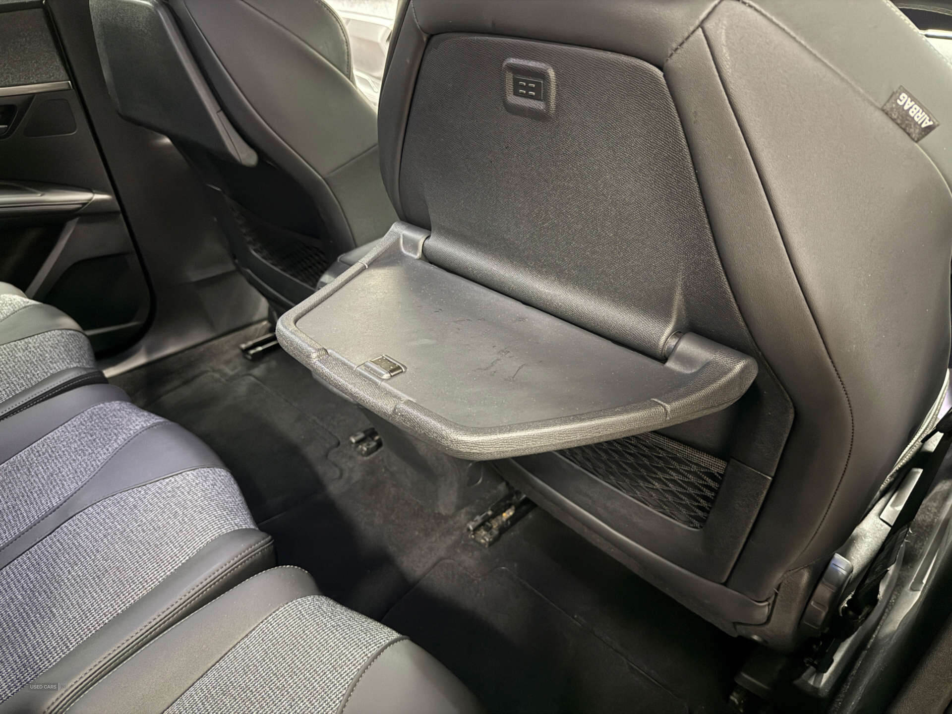 Apr 2019 Peugeot 5008 1.5 BlueHDi Allure 5dr