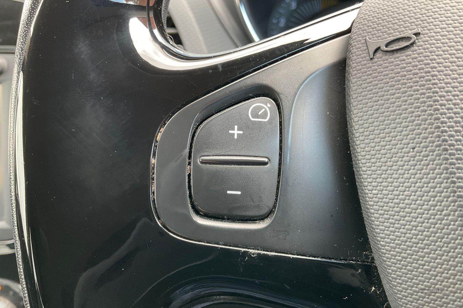 Jan 2016 Renault Captur 1.5 dCi 90 Dynamique S Nav 5dr Auto