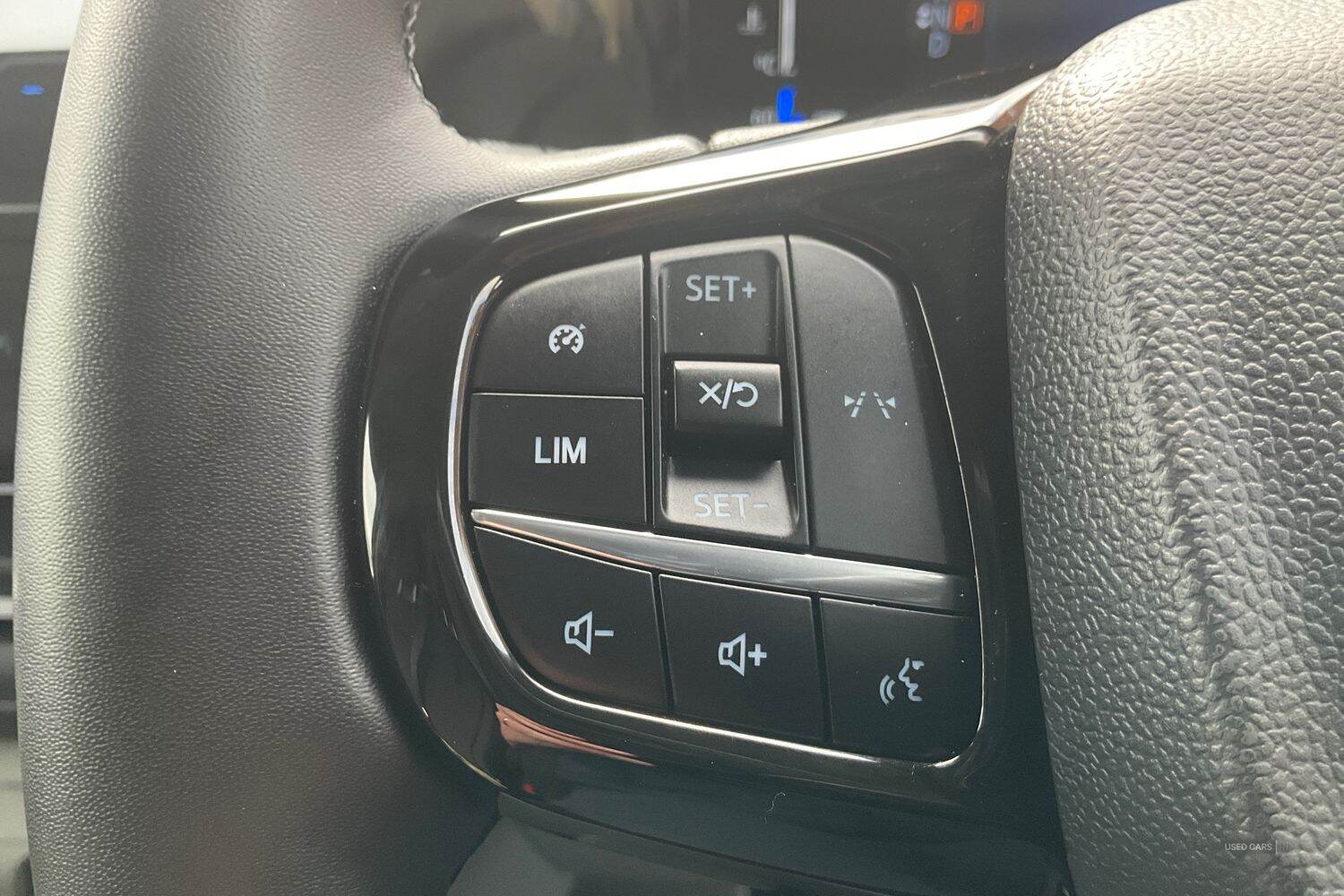 Sep 2024 Ford Transit Custom 2.0 EcoBlue 136ps H1 Van Limited Auto