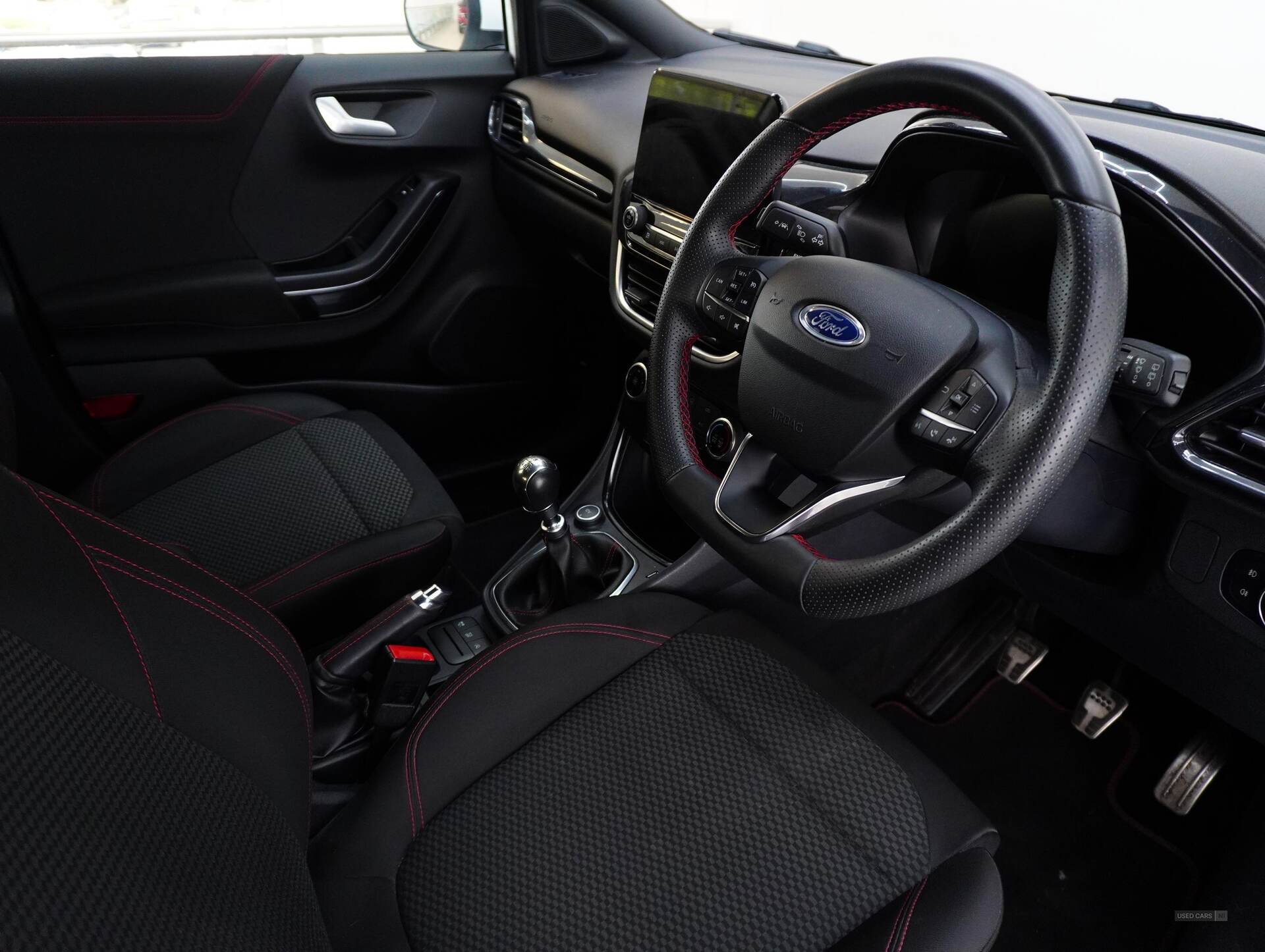 Apr 2021 Ford Puma 1.0 EcoBoost Hybrid mHEV ST-Line 5dr