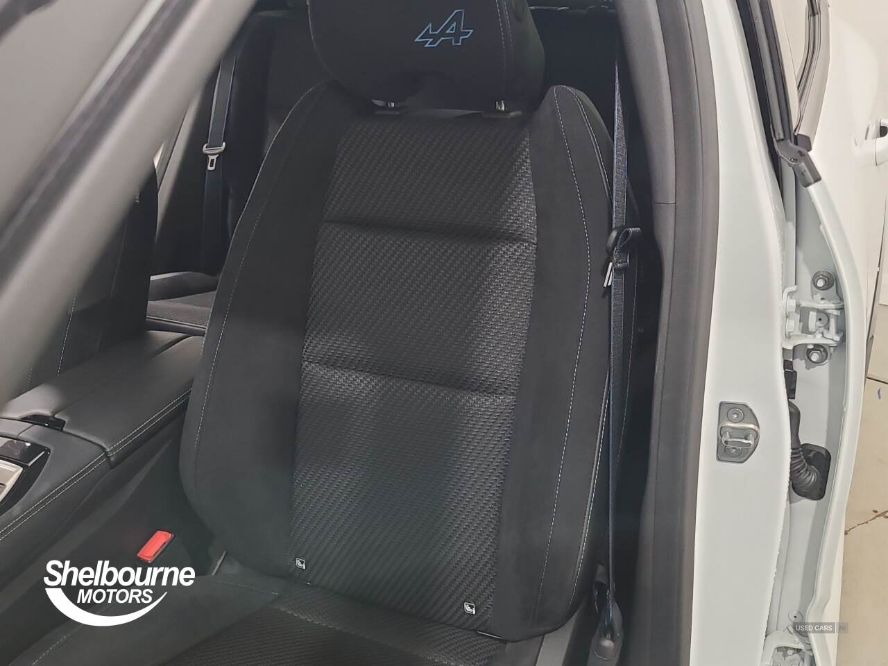 Apr 2025 Renault Austral E-Tech FHEV Techno Esprit Alpine 5dr Auto