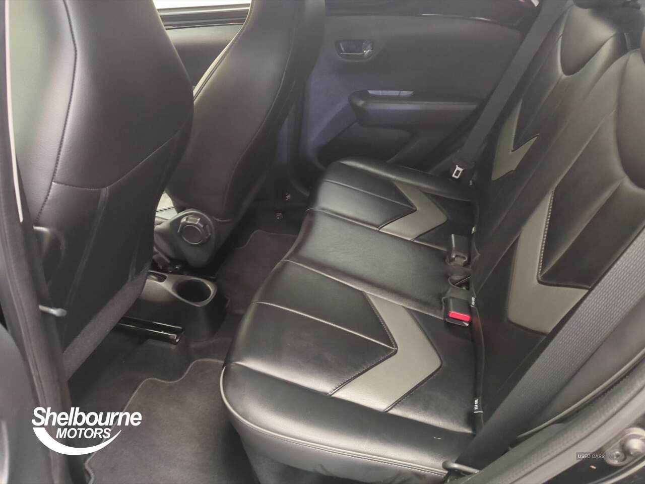 Apr 2018 Toyota Aygo 1.0 VVT-i X-Clusiv 3 5dr x-shift