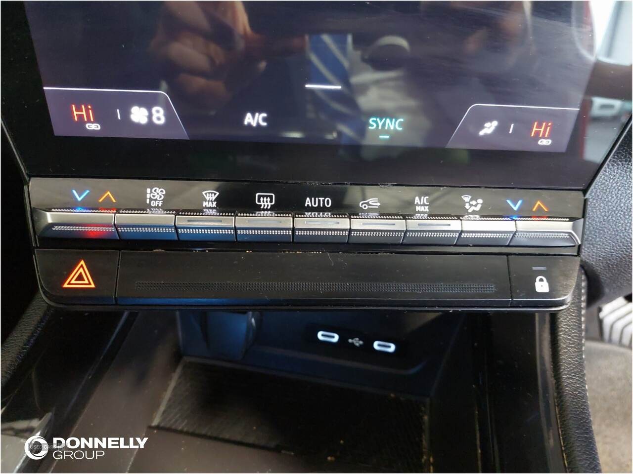 Nov 2023 Renault Austral E-Tech Full Hybrid Techno 5dr Auto