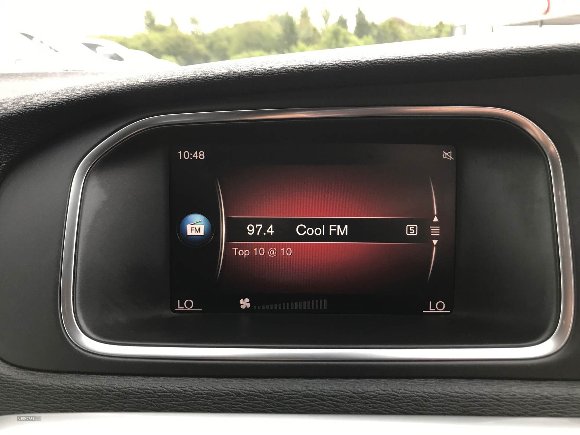 Apr 2017 Volvo V40 T3 [152] Inscription 5dr