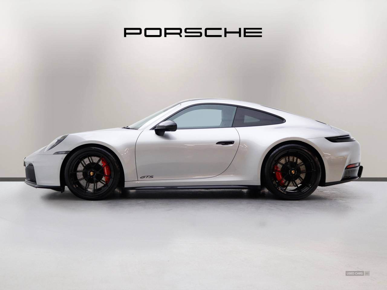 Apr 2025 Porsche 911 GTS t-Hybrid 2dr PDK