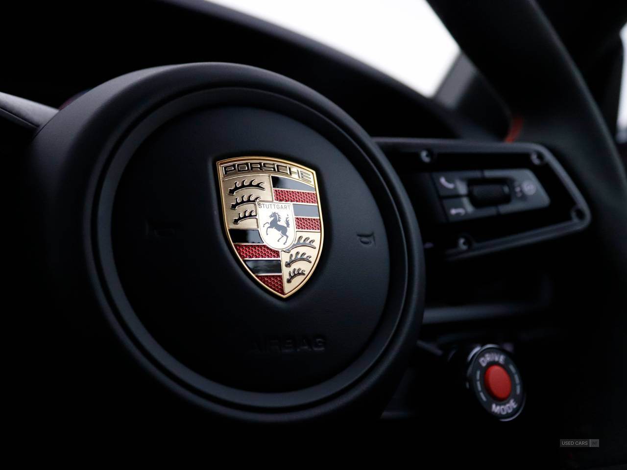 Apr 2025 Porsche 911 GTS t-Hybrid 2dr PDK
