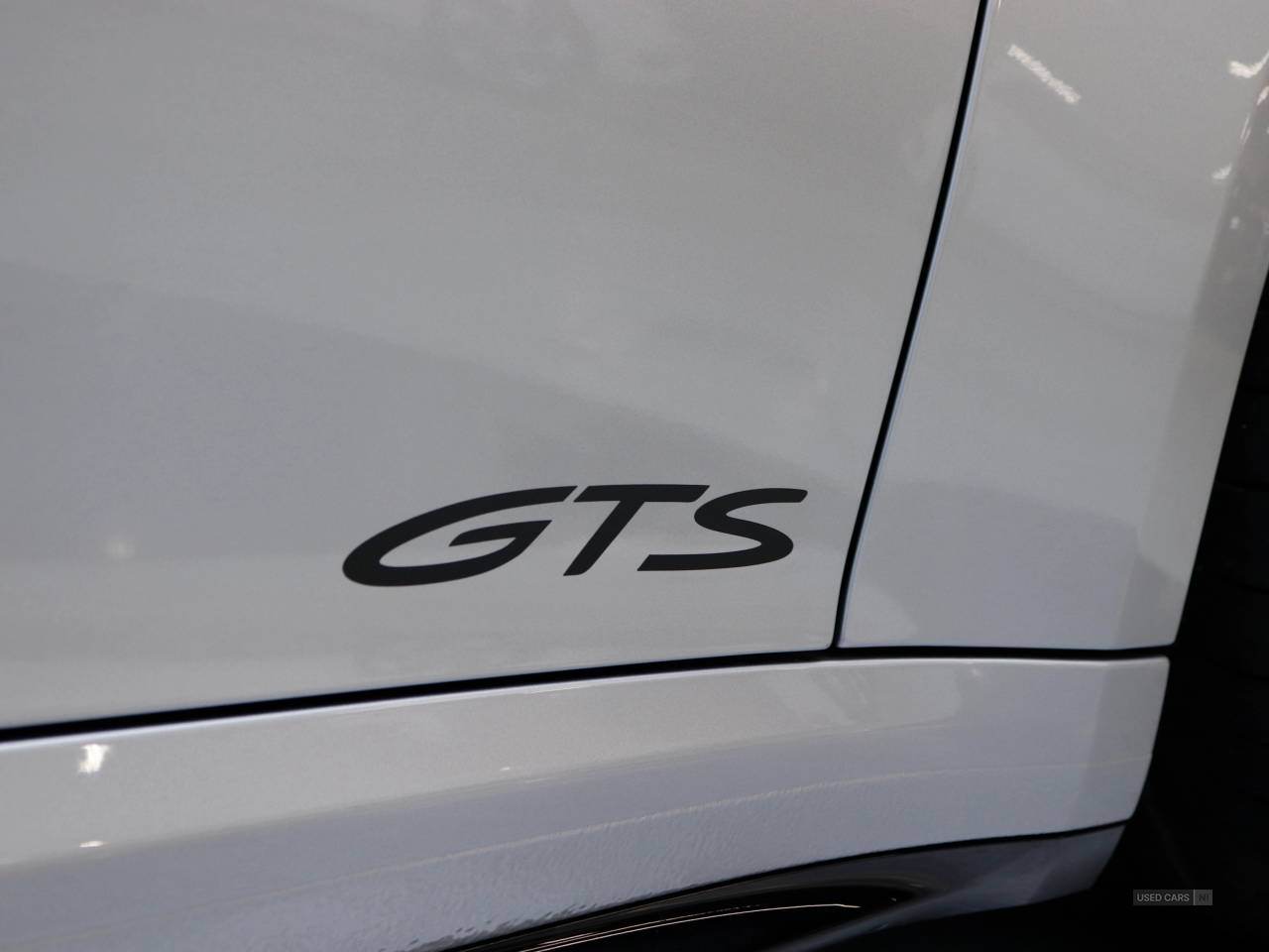 Apr 2025 Porsche 911 GTS t-Hybrid 2dr PDK