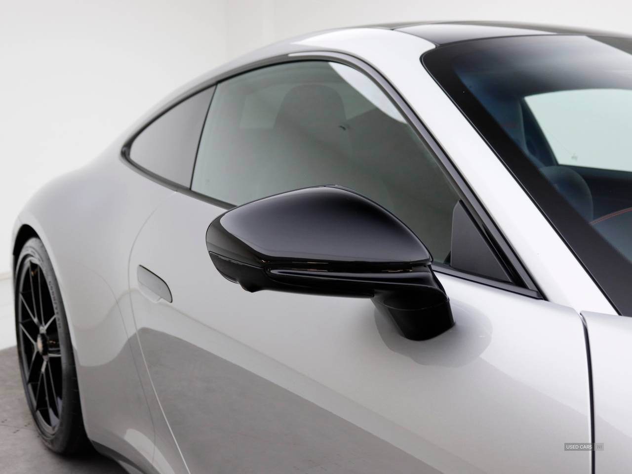 Apr 2025 Porsche 911 GTS t-Hybrid 2dr PDK
