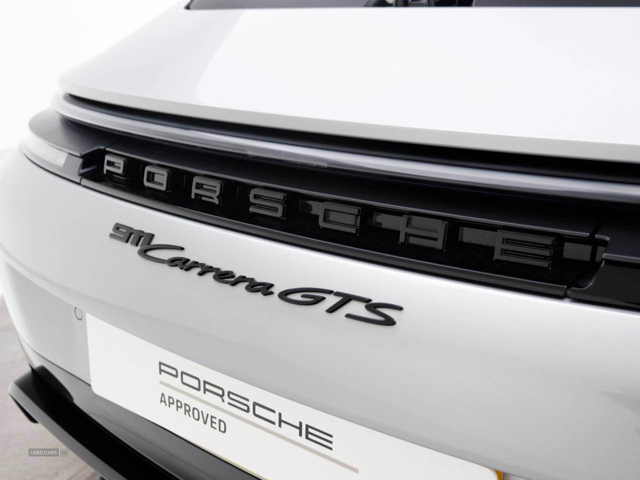 Apr 2025 Porsche 911 GTS t-Hybrid 2dr PDK