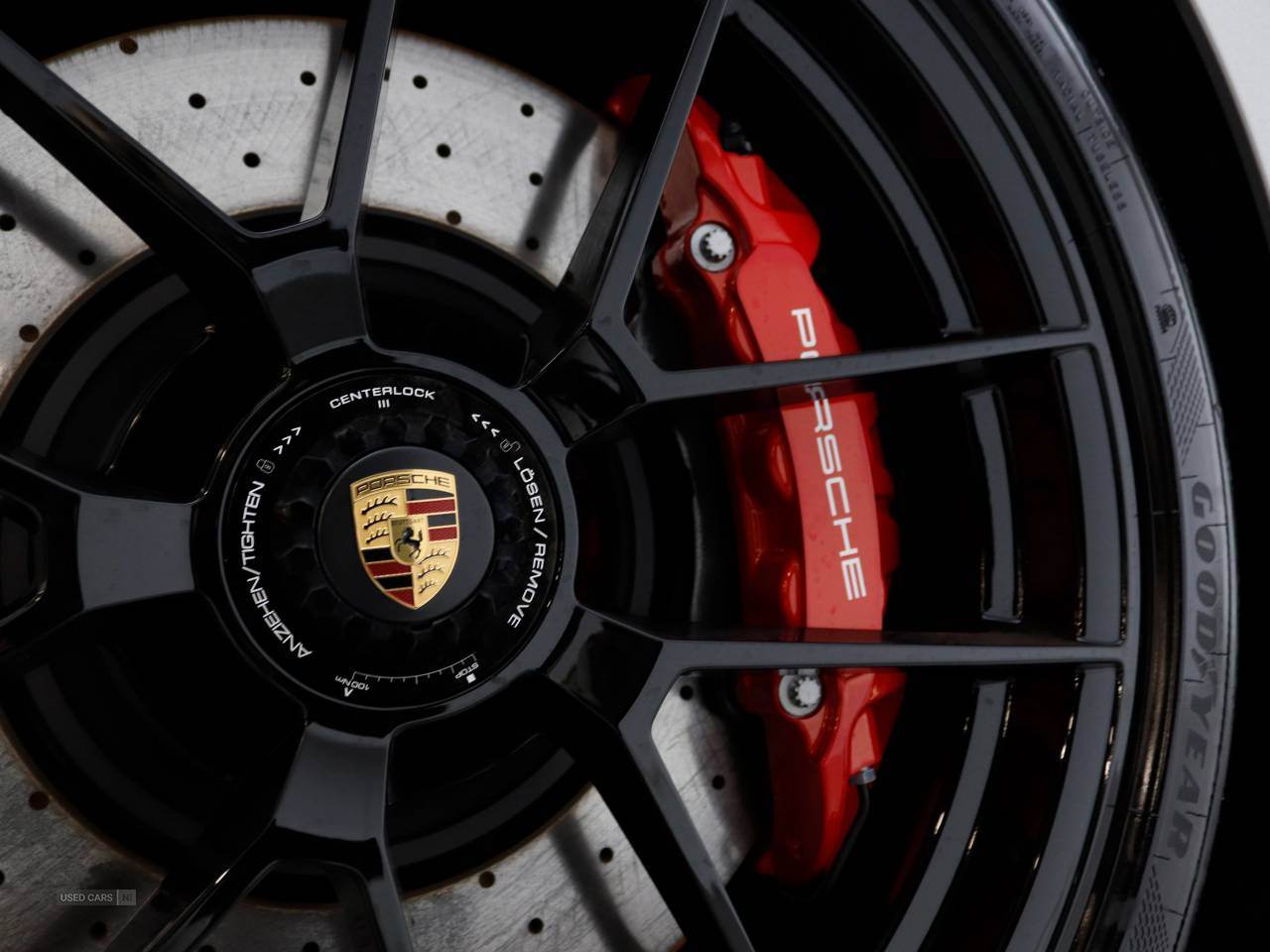 Apr 2025 Porsche 911 GTS t-Hybrid 2dr PDK