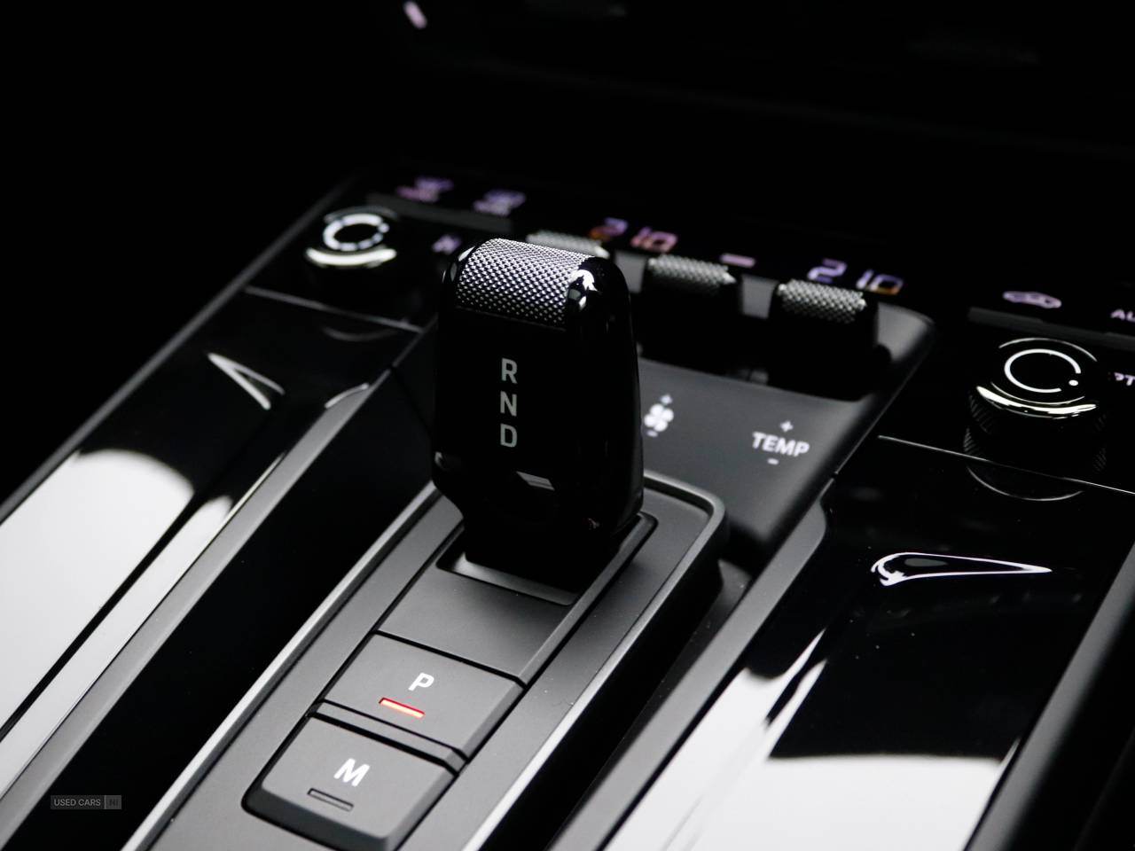 Apr 2025 Porsche 911 GTS t-Hybrid 2dr PDK