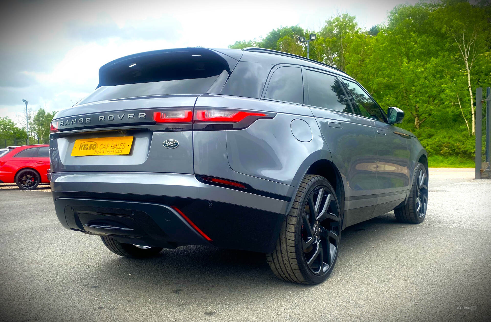 Mar 2022 Land Rover Range Rover Velar 2.0 D200 R-Dynamic SE 5dr Auto