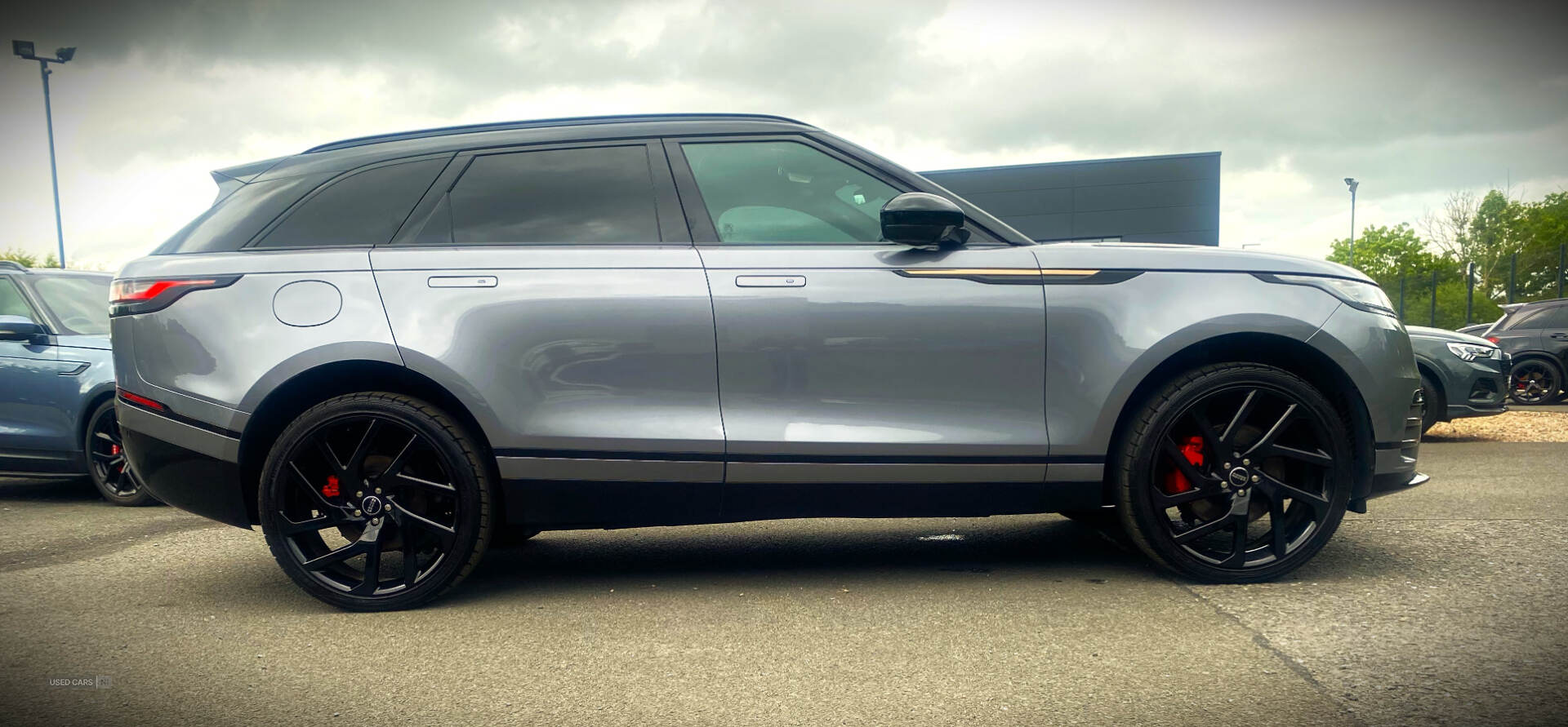 Mar 2022 Land Rover Range Rover Velar 2.0 D200 R-Dynamic SE 5dr Auto