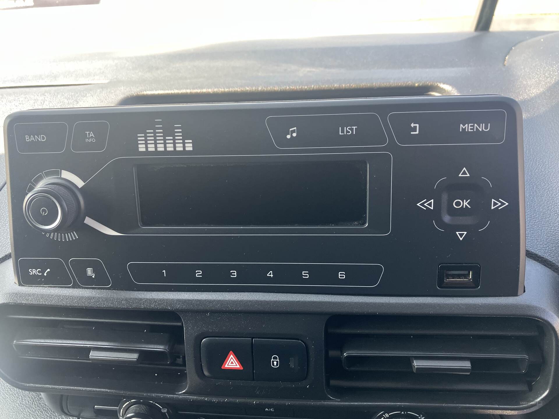 Vauxhall Combo CARGO L2 DIESEL in Down