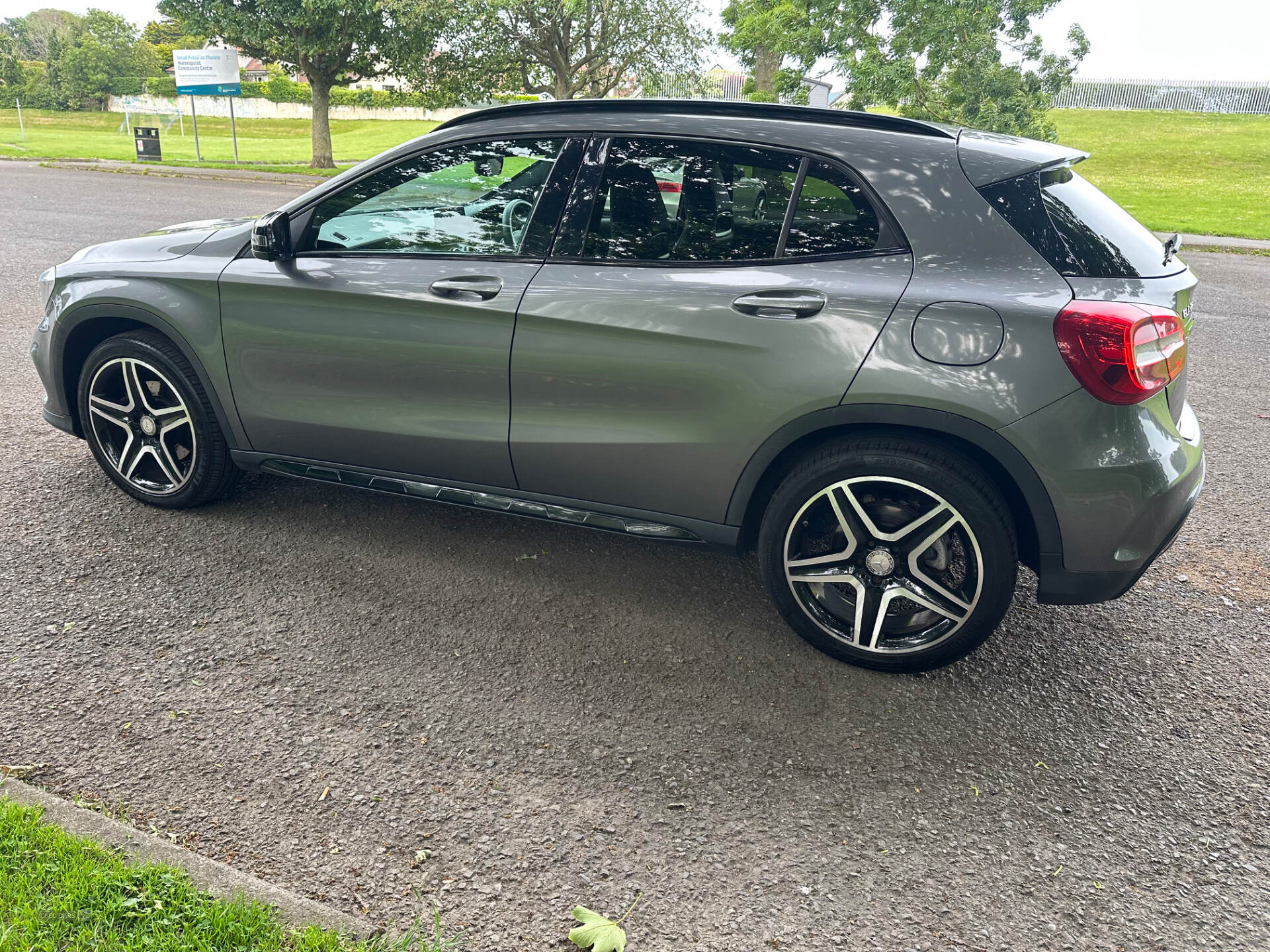 Dec 2015 Mercedes GLA-Class GLA 220d 4Matic AMG Line 5dr Auto