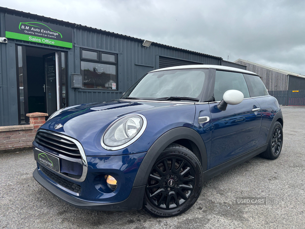 MINI Hatch in Down
