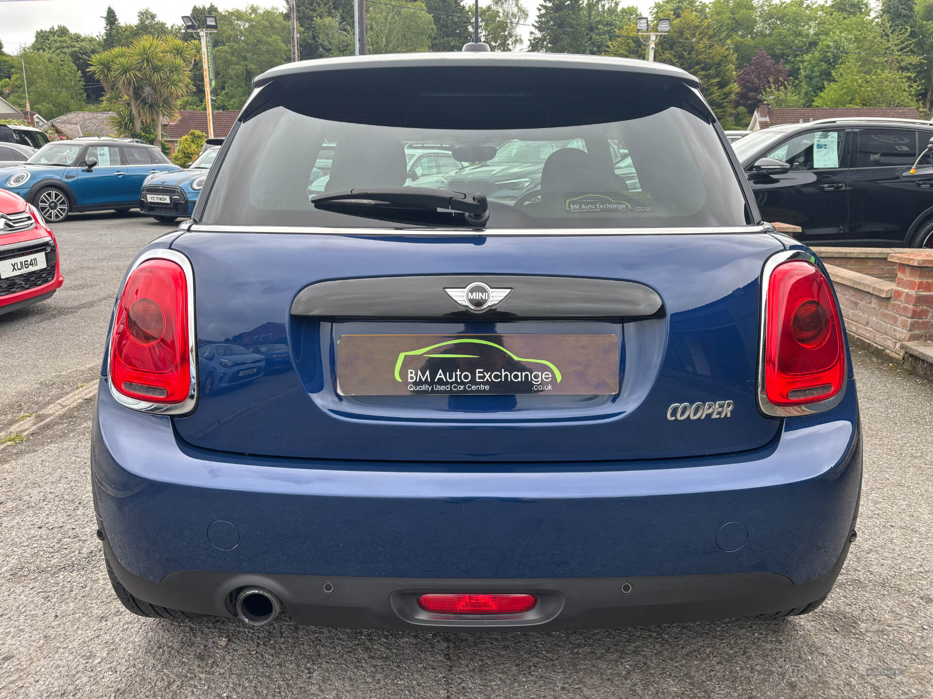 MINI Hatch in Down