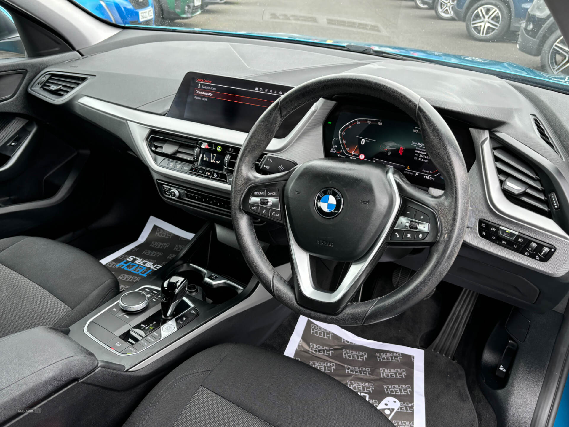 Car Thumbnail 10