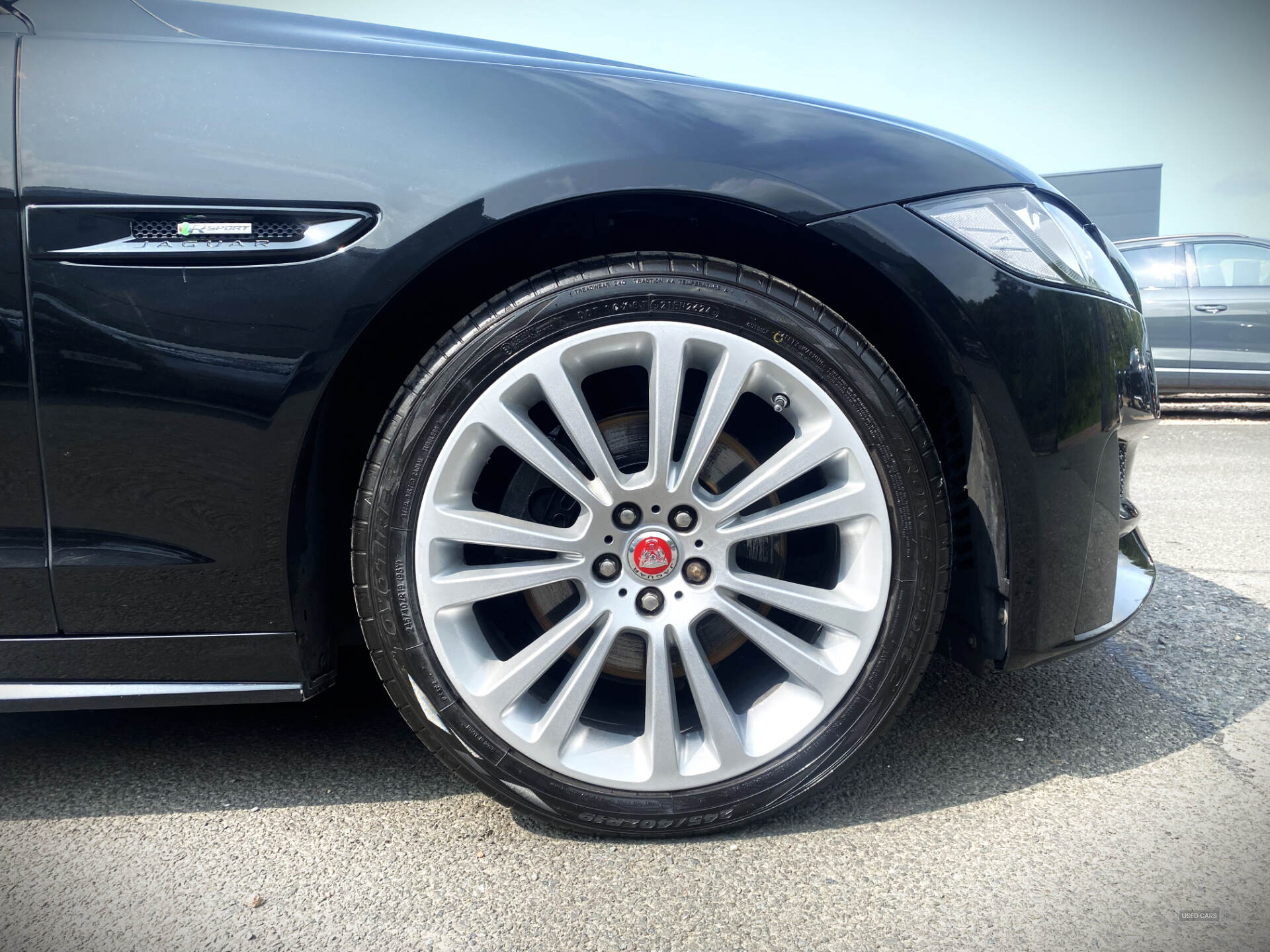 Dec 2017 Jaguar XF 2.0d [240] R-Sport 4dr Auto AWD