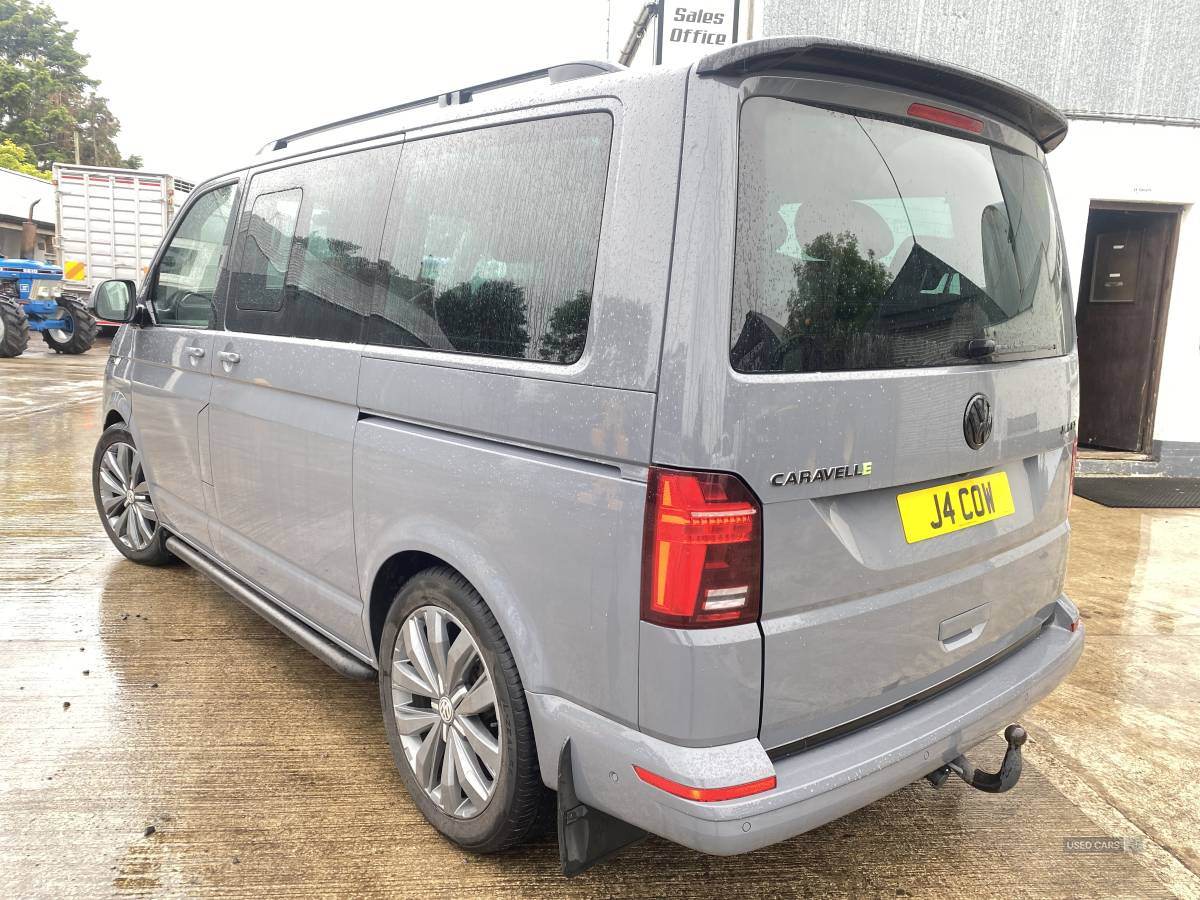 May 2021 Volkswagen Caravelle 2.0 TDI Executive 204 5dr DSG