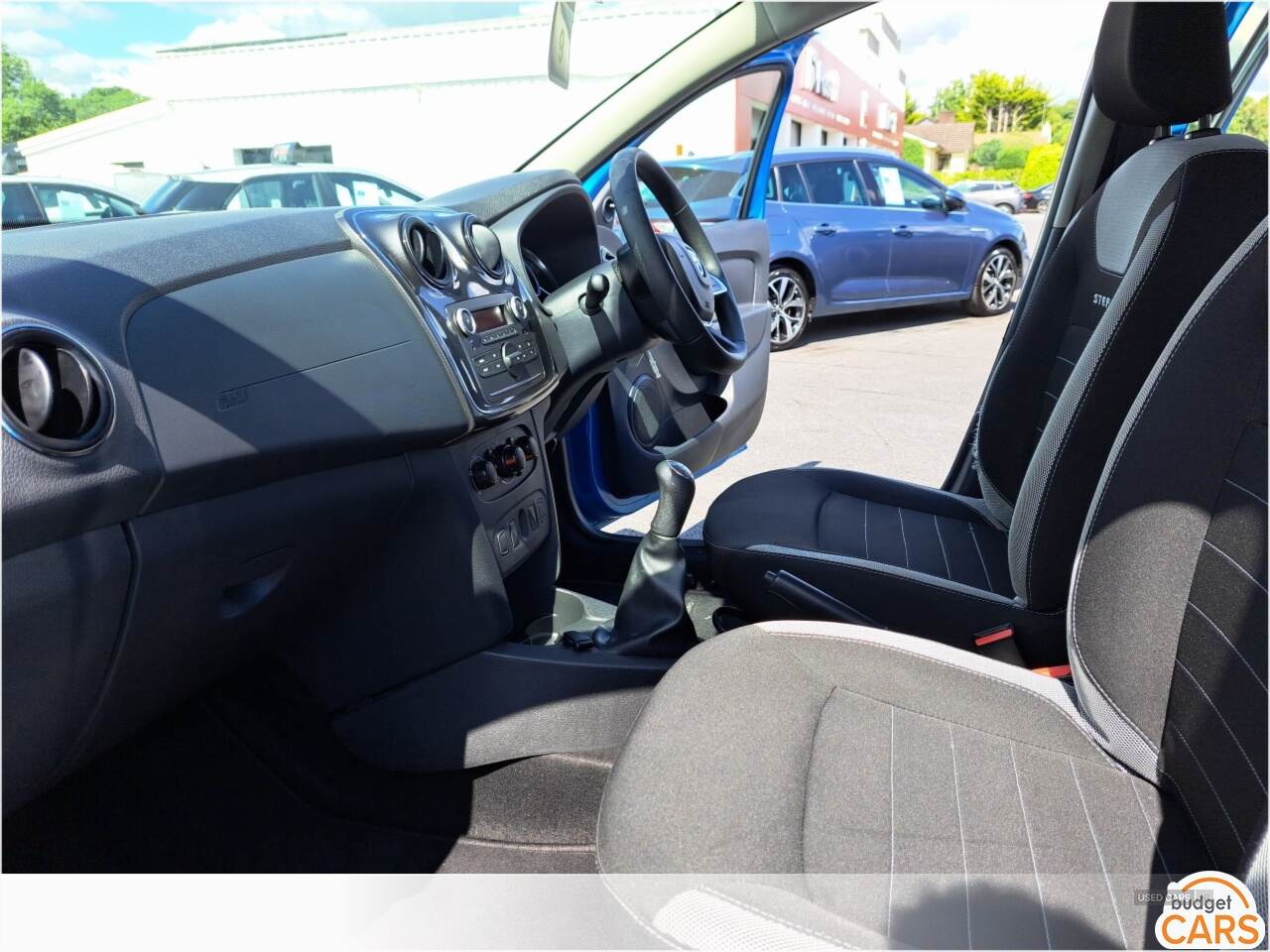 Dacia Sandero Stepway HATCHBACK in Down