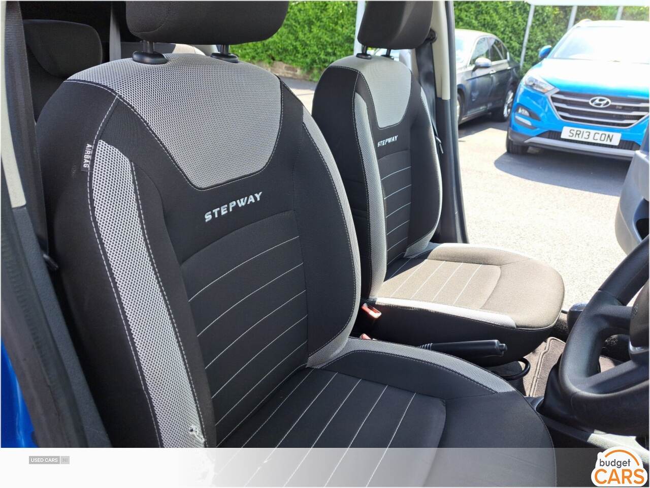 Dacia Sandero Stepway HATCHBACK in Down