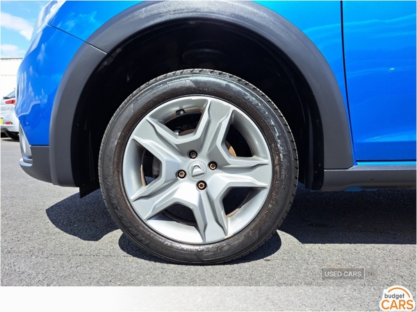 Dacia Sandero Stepway HATCHBACK in Down