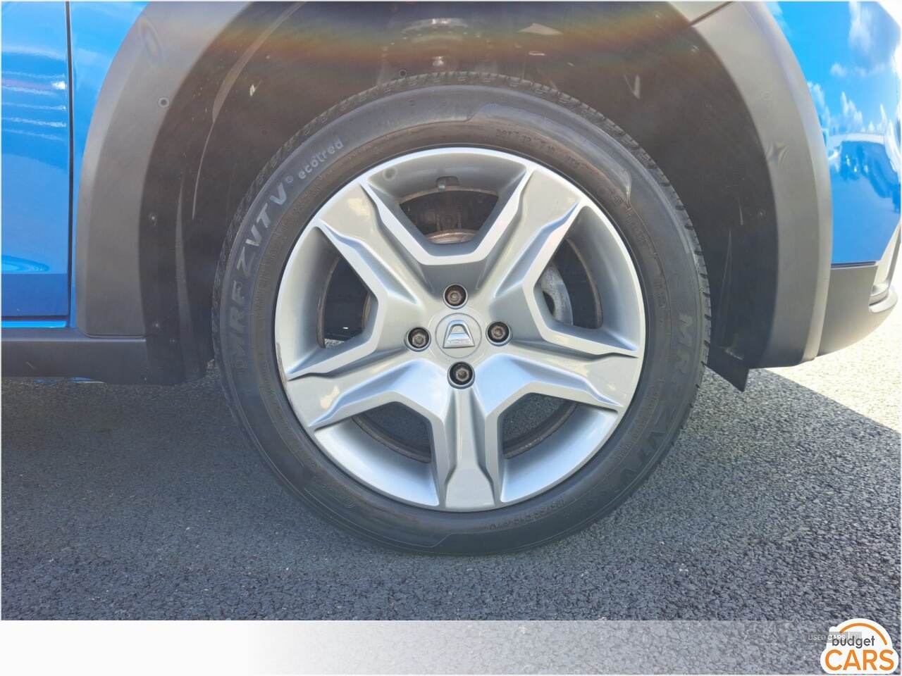 Car Thumbnail 24