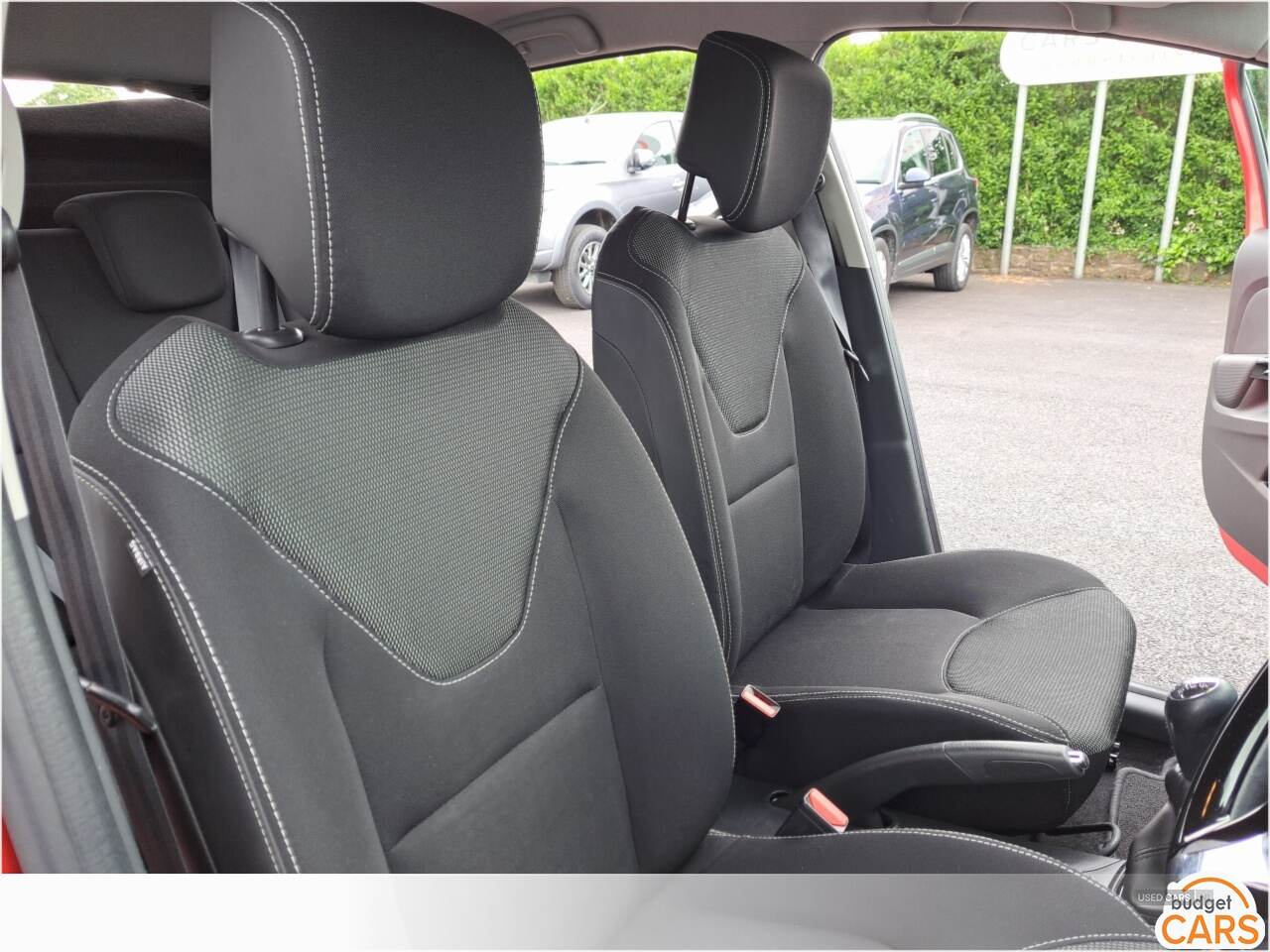 Oct 2014 Renault Clio 1.2 16V Dynamique MediaNav 5dr