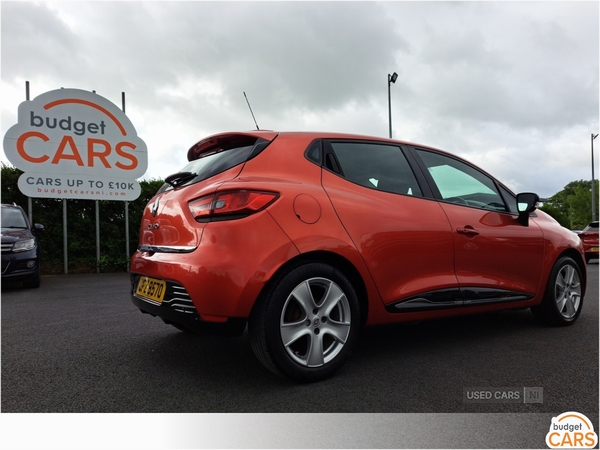Renault Clio HATCHBACK in Down