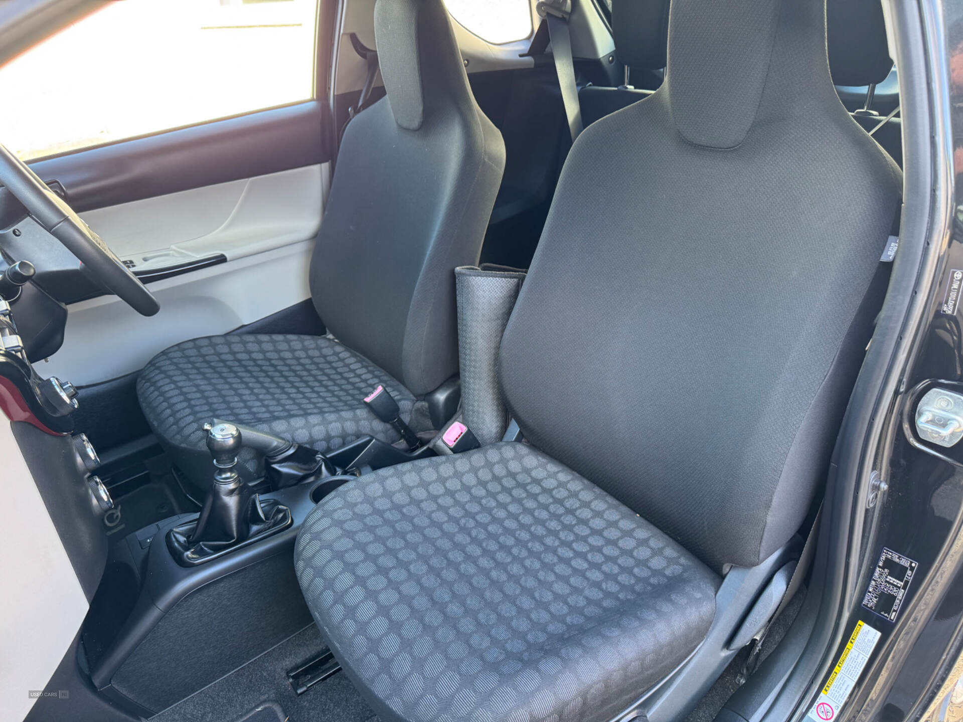 Toyota iQ HATCHBACK in Down