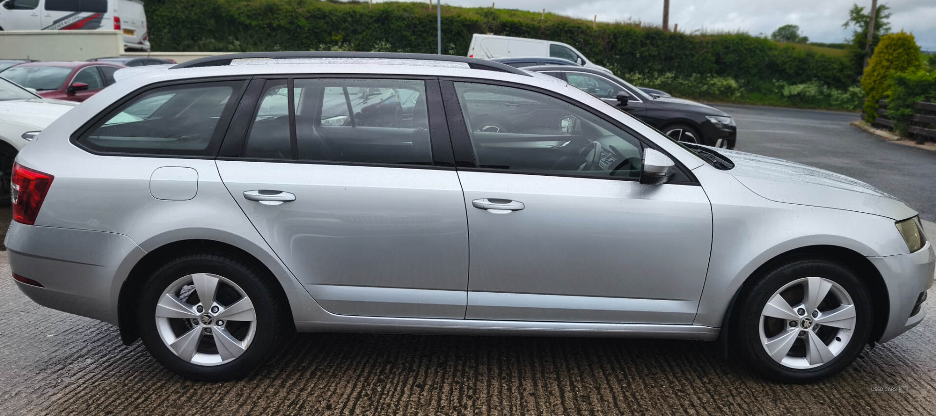 Skoda Octavia ESTATE in Derry / Londonderry