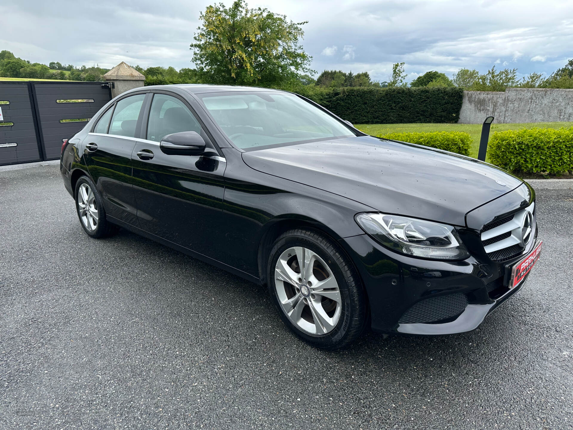 Jan 2016 Mercedes C-Class C220d SE Executive 4dr Auto