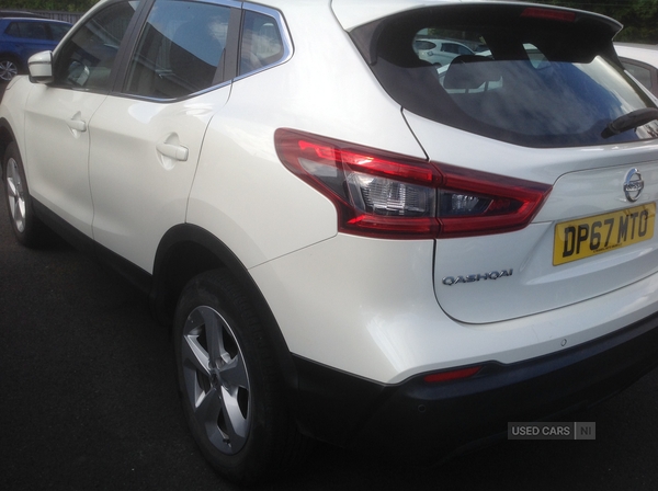 Nissan Qashqai DIESEL HATCHBACK in Down