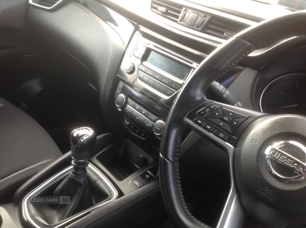 Nissan Qashqai DIESEL HATCHBACK in Down
