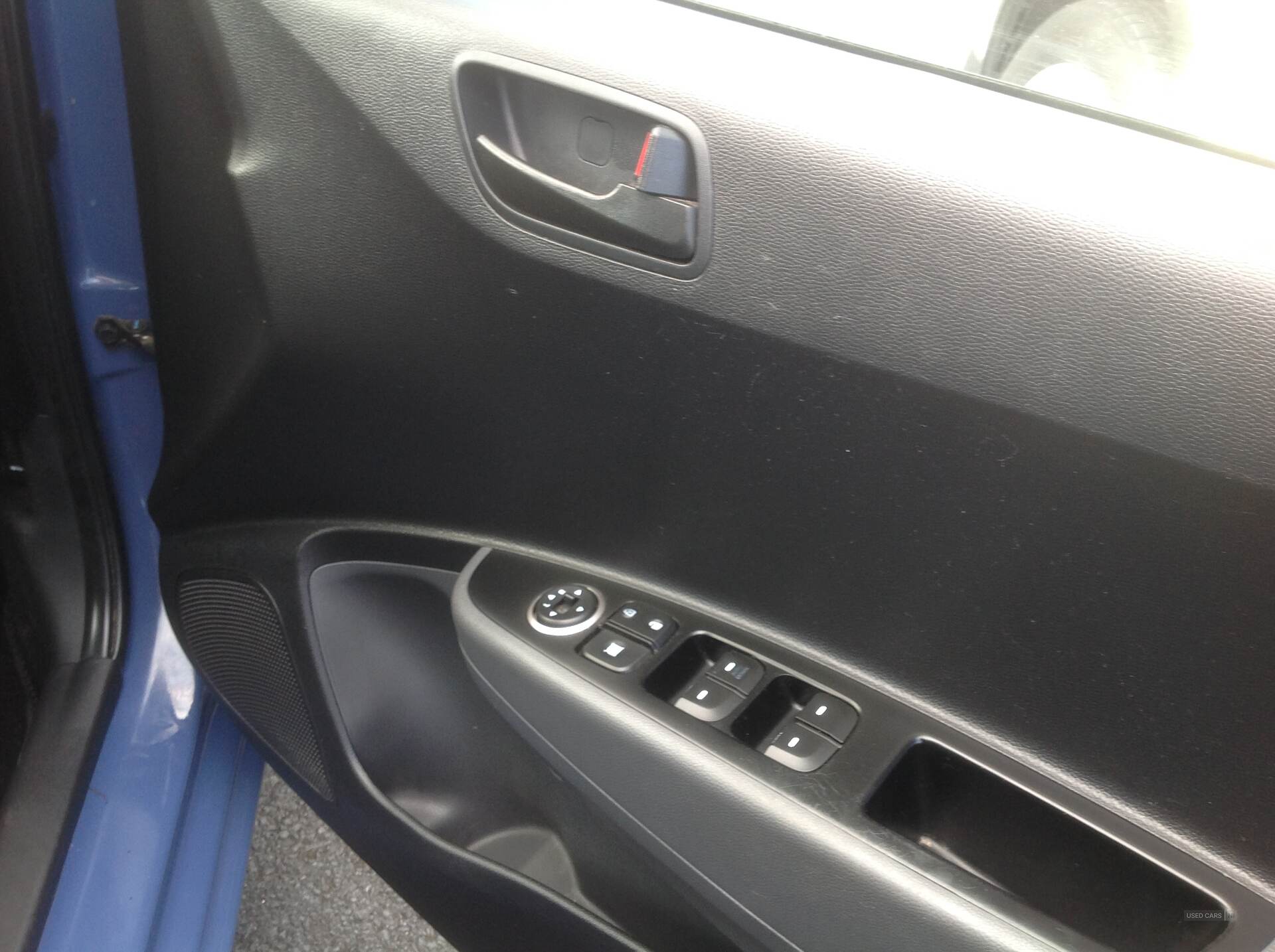 Hyundai i10 HATCHBACK in Down