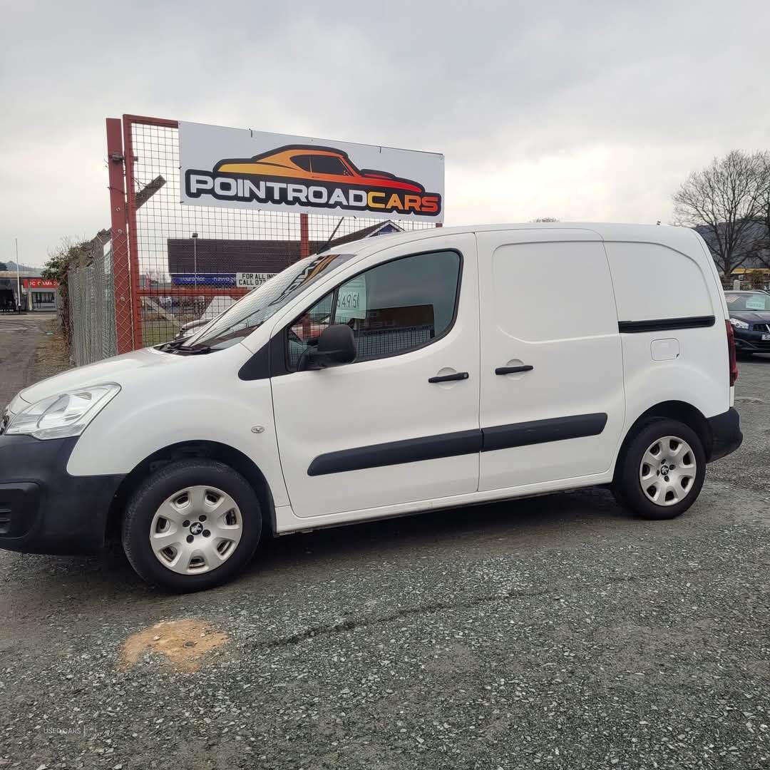 Peugeot Partner L1 DIESEL in Down