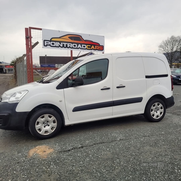 Peugeot Partner L1 DIESEL in Down