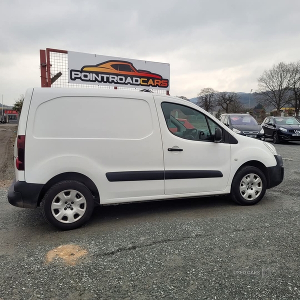 Peugeot Partner L1 DIESEL in Down