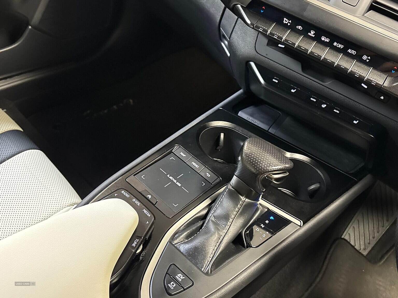 Sep 2022 Lexus UX 250H 2.0 F-Sport 5Dr Cvt [Premium +/Driver Assist]