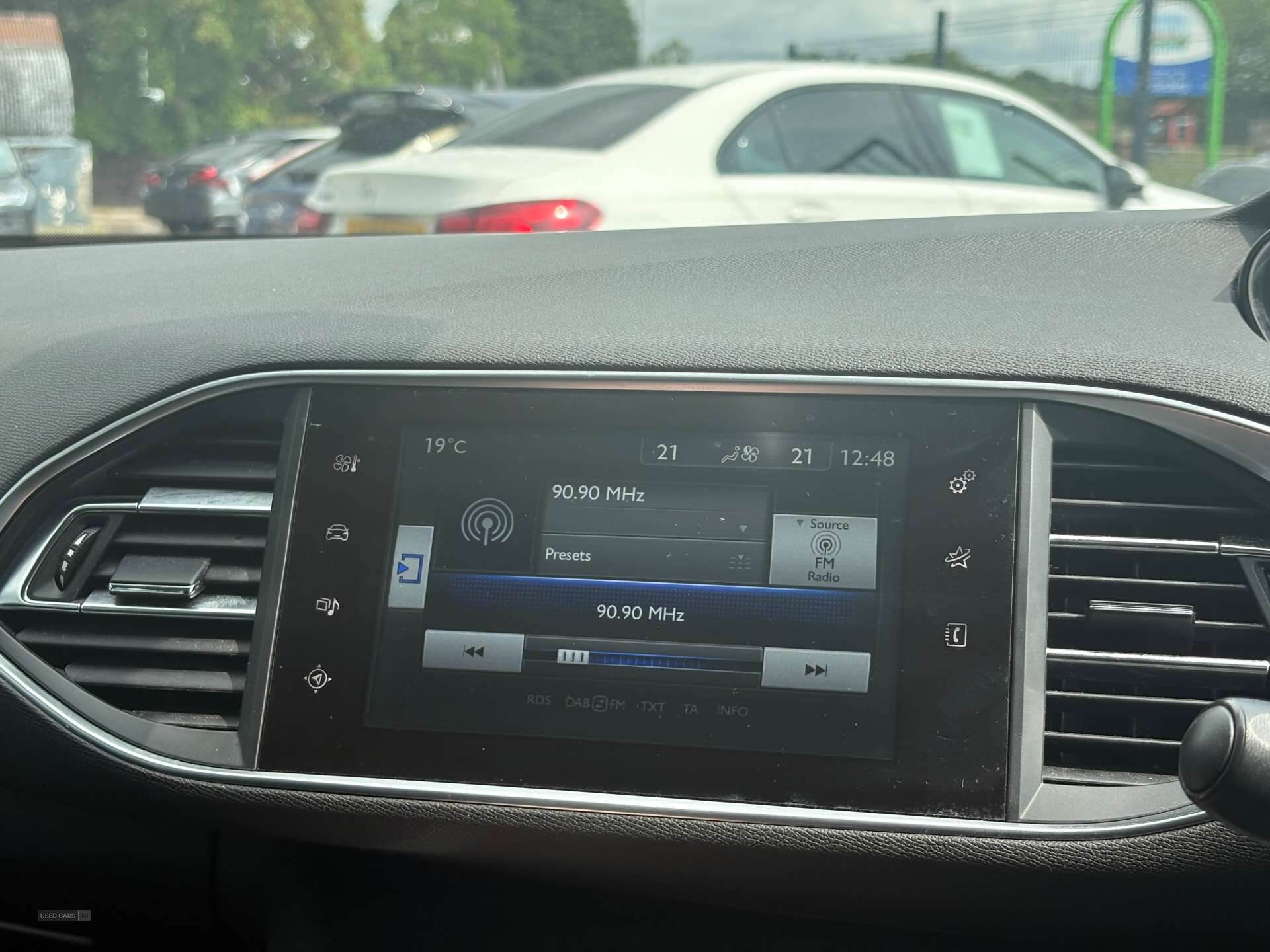 Apr 2015 Peugeot 308 1.6 HDi 92 Active 5dr
