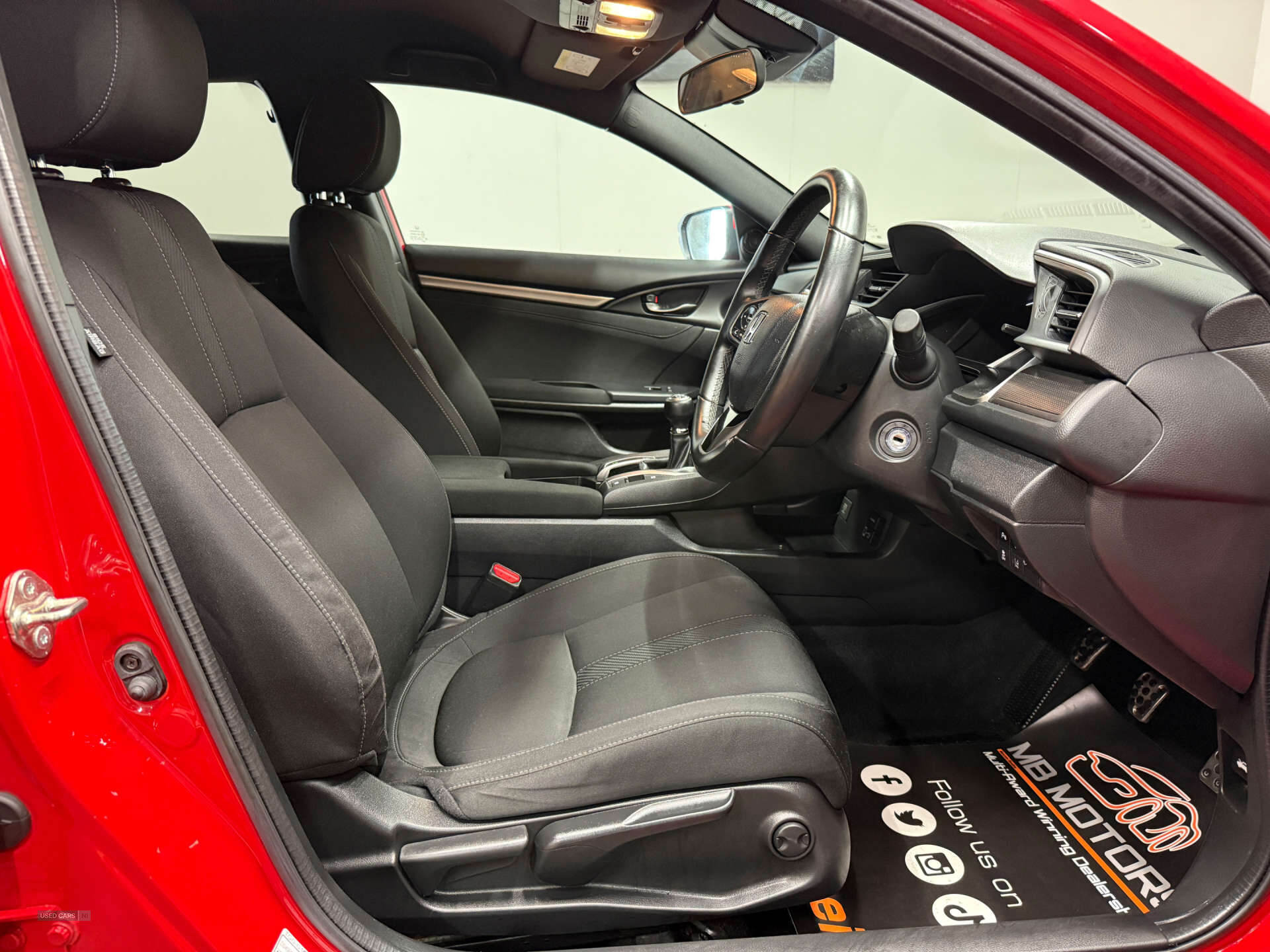 May 2017 Honda Civic 1.0 VTEC Turbo SR 5dr