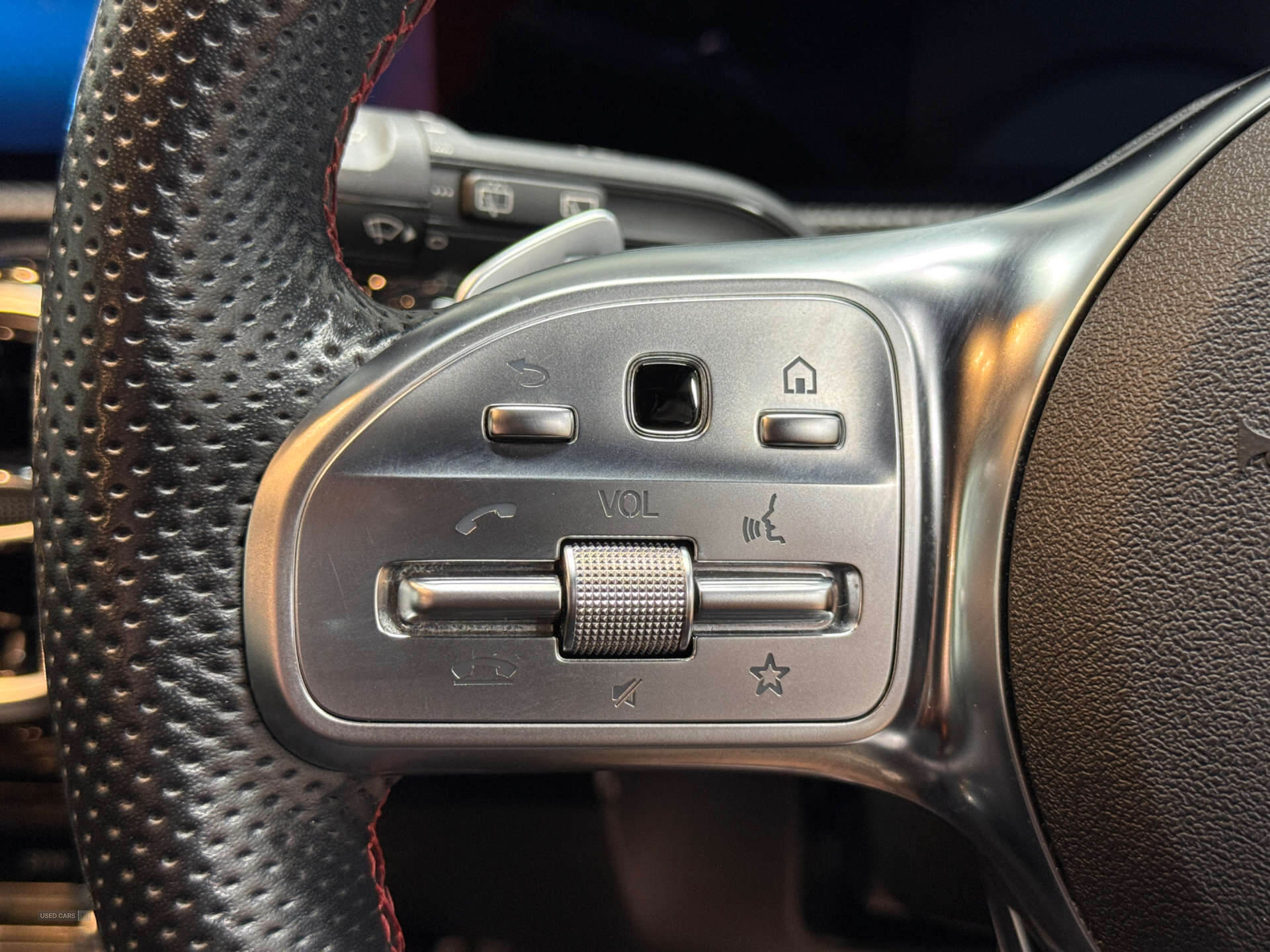 Jan 2019 Mercedes-Benz A-Class A180d AMG Line Executive 5dr Auto