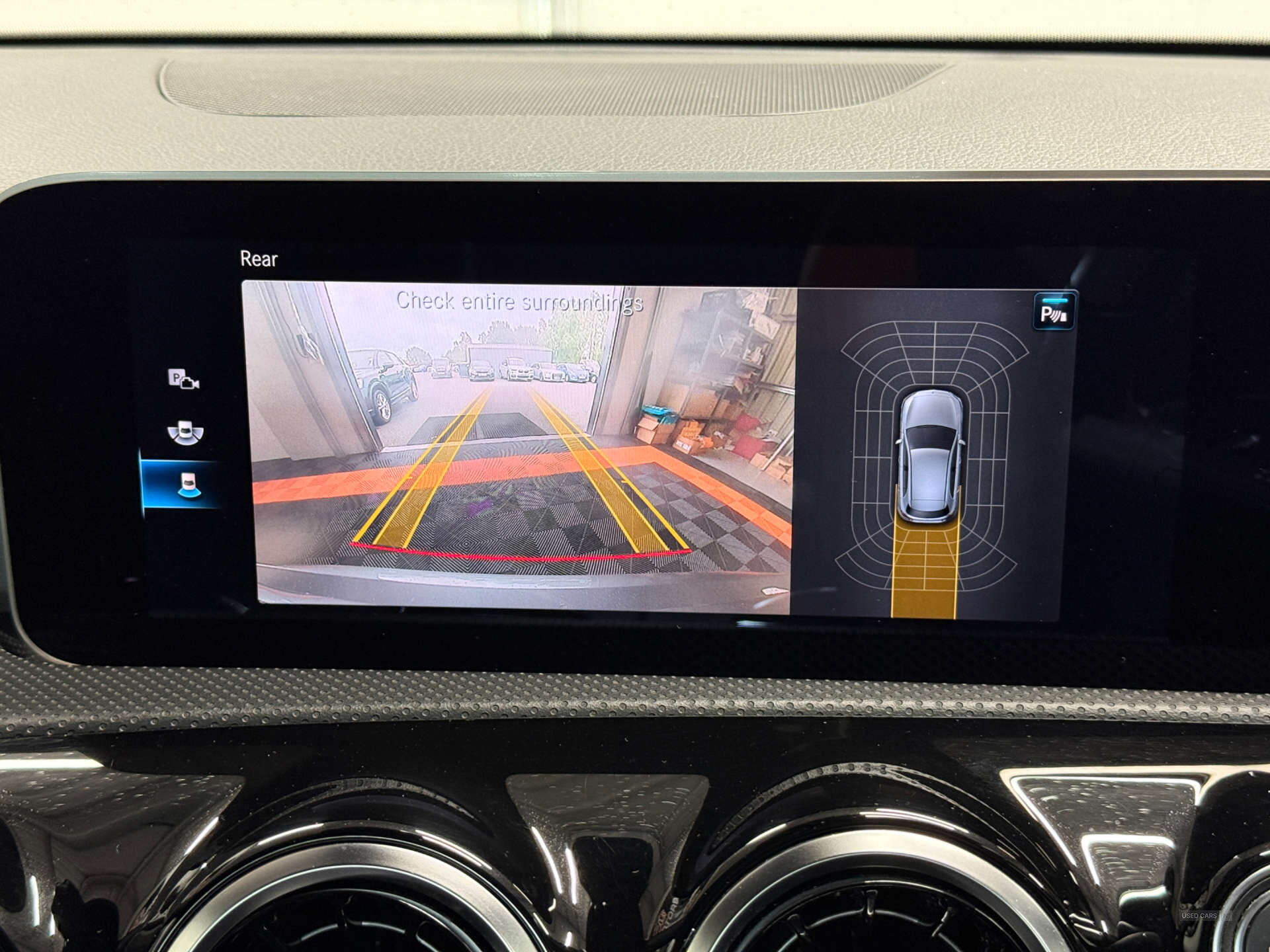 Jan 2019 Mercedes-Benz A-Class A180d AMG Line Executive 5dr Auto