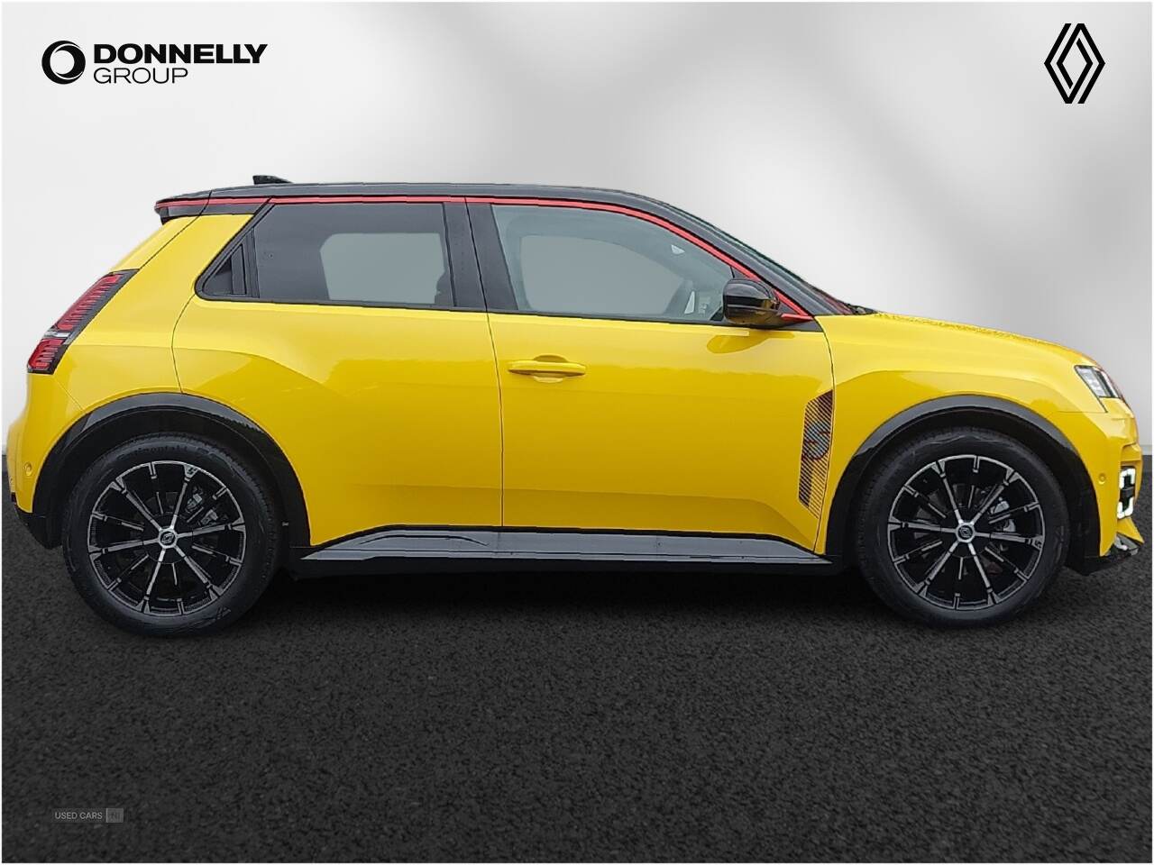 Feb 2025 Renault 5 110kW Iconic Five Comfort Range 52 kWh 5dr Auto