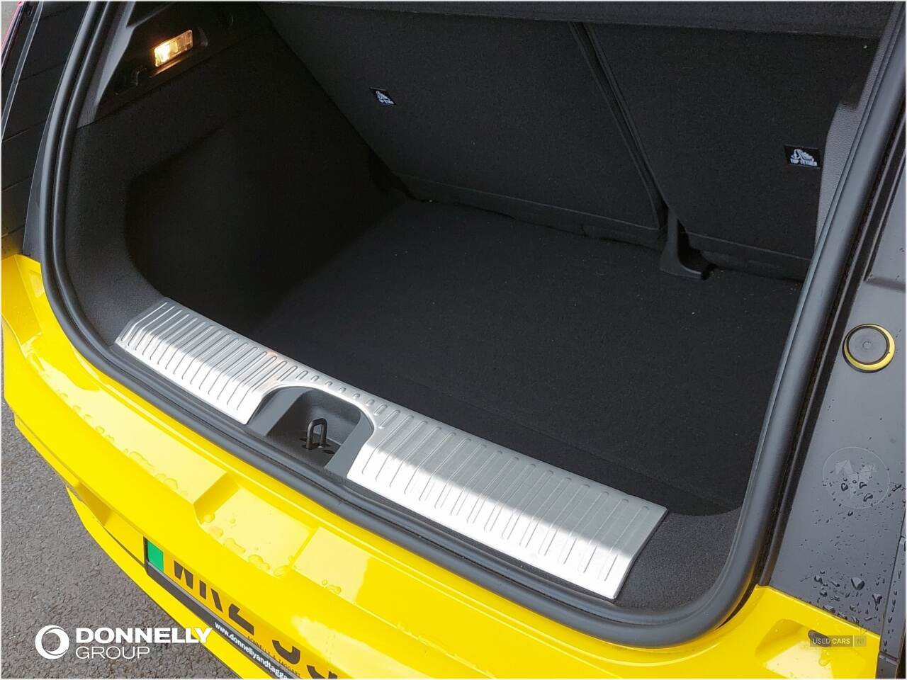 Feb 2025 Renault 5 110kW Iconic Five Comfort Range 52 kWh 5dr Auto