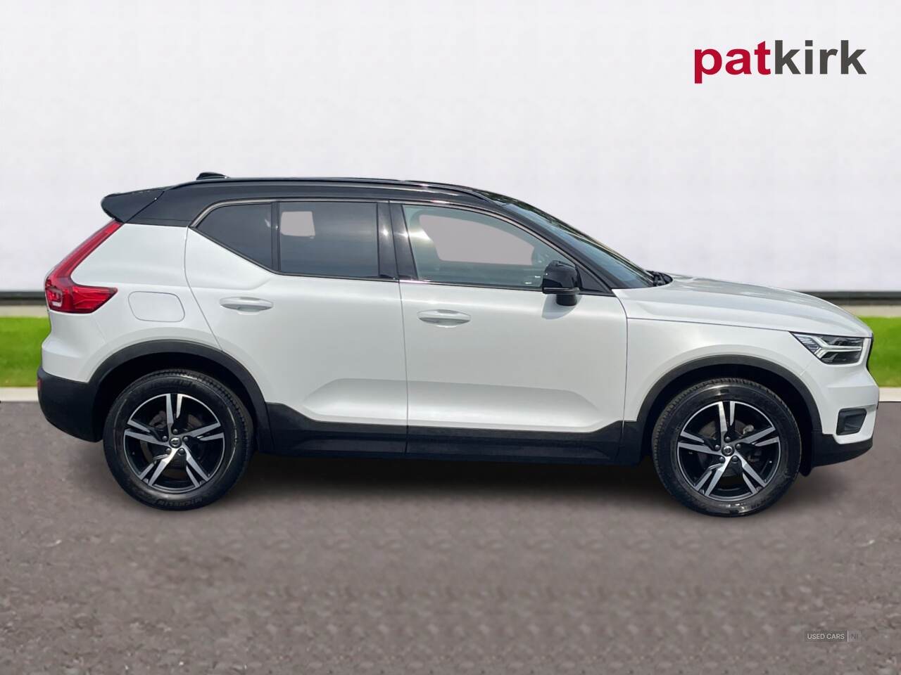 Apr 2021 Volvo XC40 1.5 T3 [163] R DESIGN 5dr