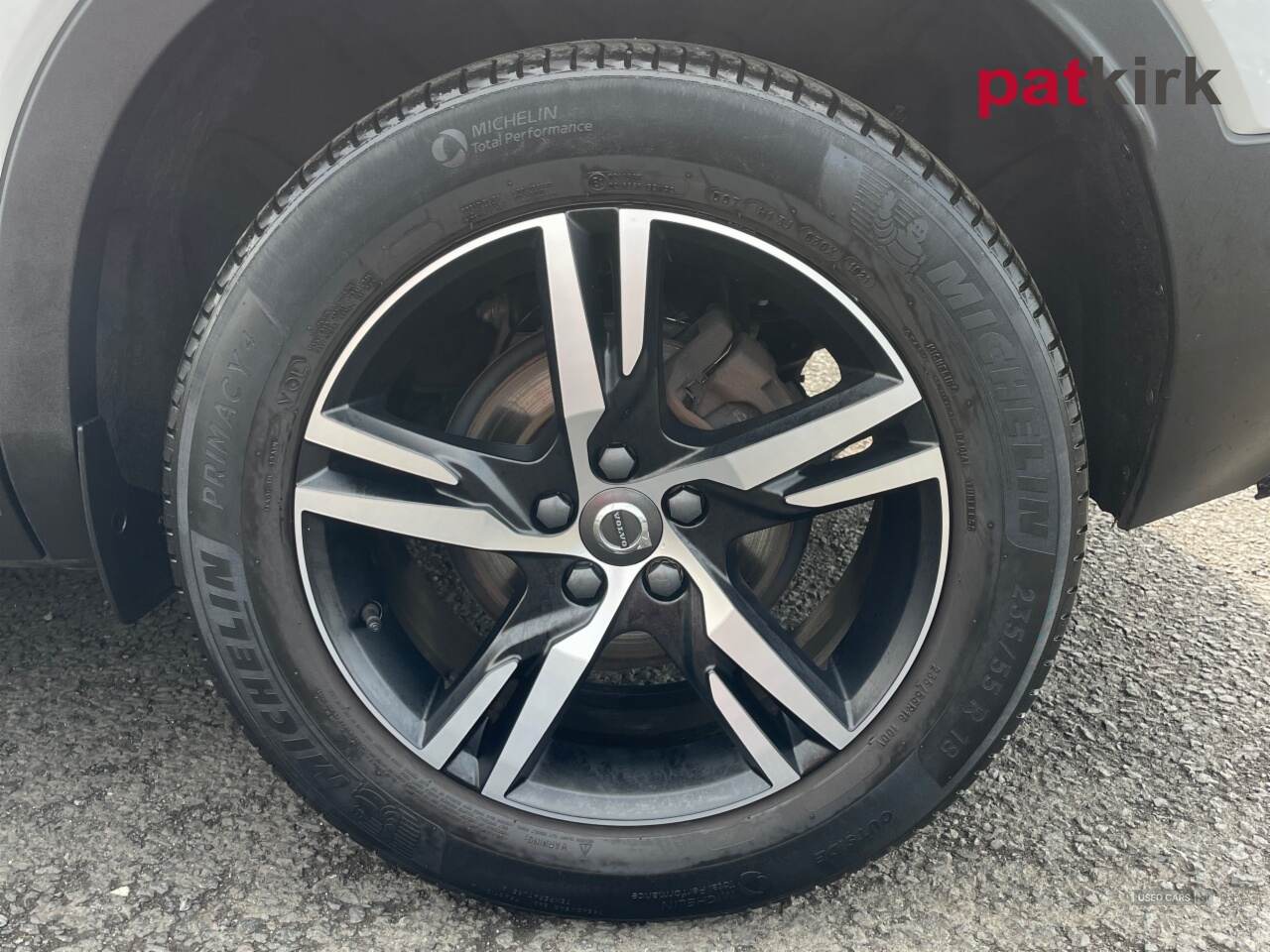 Apr 2021 Volvo XC40 1.5 T3 [163] R DESIGN 5dr