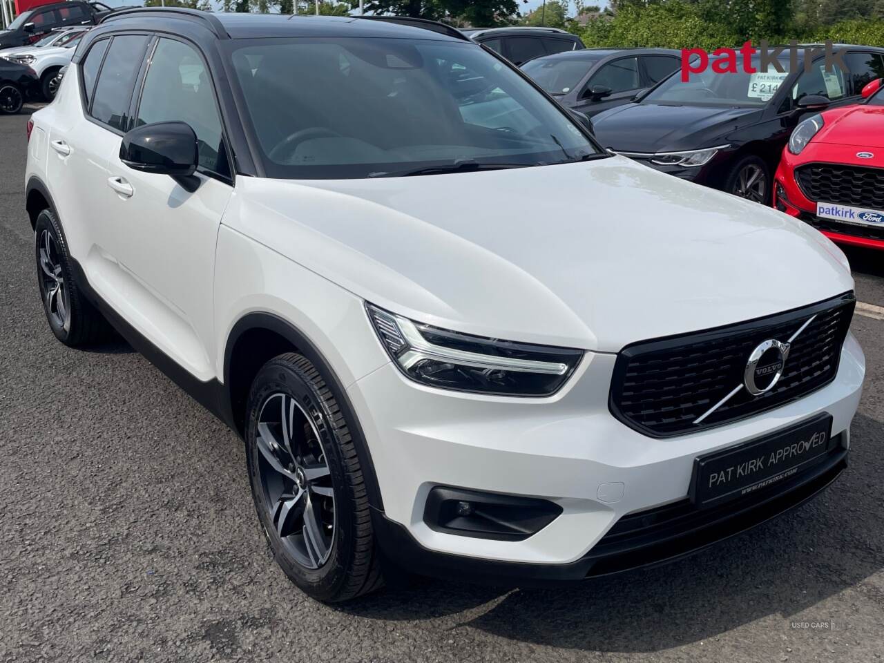 Apr 2021 Volvo XC40 1.5 T3 [163] R DESIGN 5dr